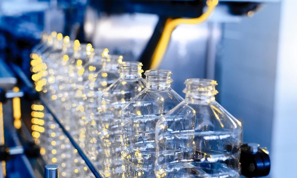 Compressed air being used in PET Blowing Industry
